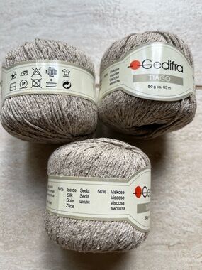 Gedifra Tiago Silk-blend Yarn Lot 3 medium weight 276 yd tan discontinued